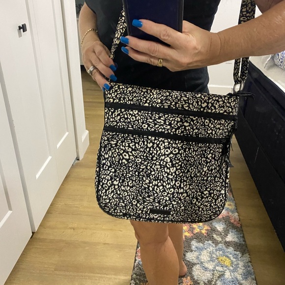 Vera Bradley Retired Camocat Print Hipster Crossbody / Shoulder Handbag - Picture 10 of 16